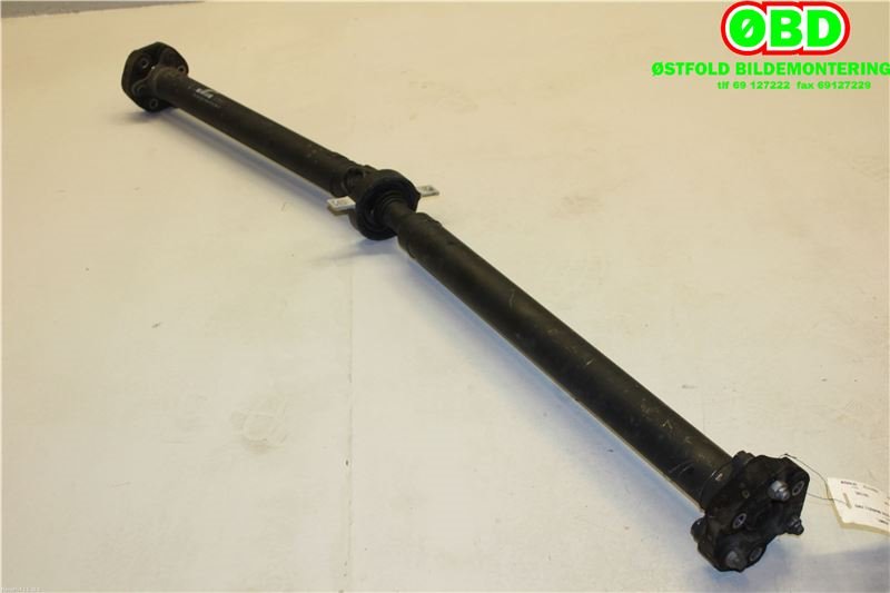 Mellomaksel til BMW 1-Serie 2011-2015 (Fase 1) (F20/F21) (F20/F21) (BMW|26 10 7 624 182||7624182)