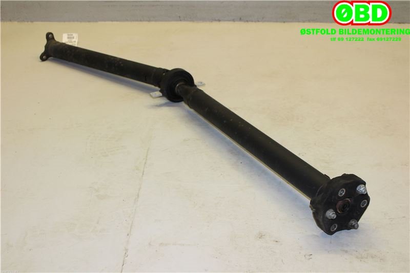 Mellomaksel til BMW 1-Serie 2011-2015 (Fase 1) (F20/F21) (F20/F21) (BMW|26 10 7 624 182||7624182)