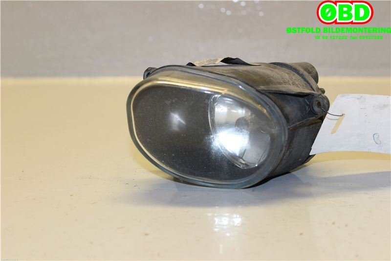 Tåkelykt venstre foran til Audi A6, Allroad 2000-2005 (Type I) (C5) (C5) (AUDI|4Z7 941 699 A|)