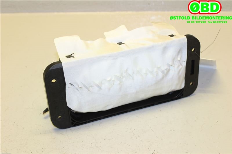 Airbag passasjer til Mercedes E-Klasse, 2013-2016 (Fase 2) (W212) (W212) (MERCEDES|A 212 860 30 02)