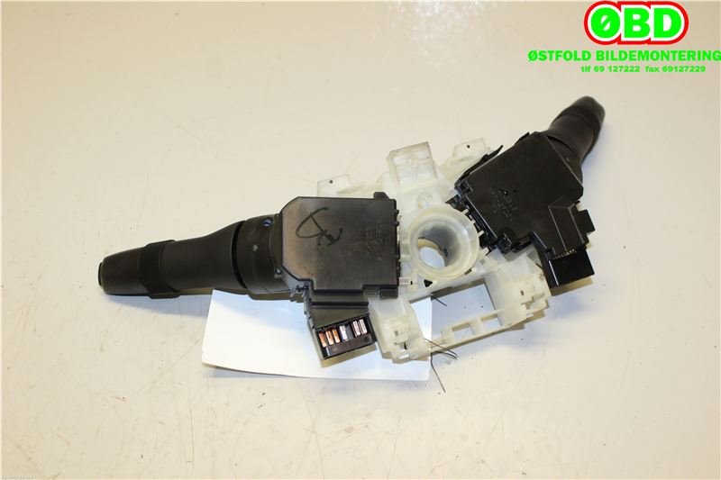 Bryter combi til Isuzu D-Max 2017-2020 (Type II, Fase 2) (ISUZU|8-98310-952-0||8983109520)