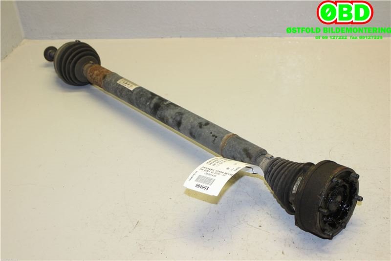 Drivaksel høyre foran til VW Golf VI 2008-2012 (VOLKSWAGEN|1K0 407 272 CC|5Q0 407 272 FF|1K0407272CC)