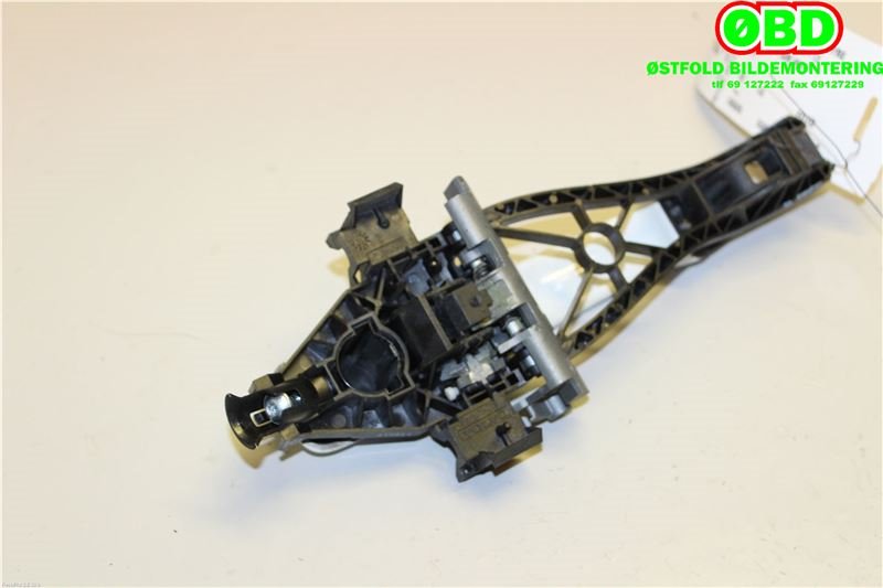 Dørhåndtak utv høyre foran til Volvo XC70 2008-2013 (Type II, Fase 1)  (VOLVO|39879658|30784203|)