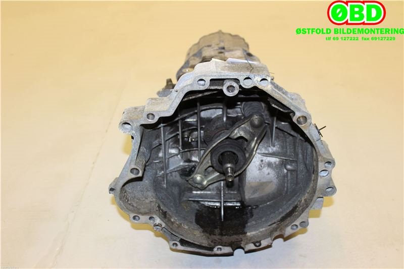 Girkasse manuell 6-trinn til Audi A4 2004-2008 (Type III) (B7) (B7) (AUDI|01X 300 044 J|01X 300 044 JX|)