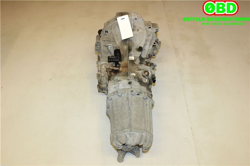 Girkasse manuell 6-trinn til Audi A4 2004-2008 (Type III) (B7) (B7) (AUDI|01X 300 044 J|01X 300 044 JX|)