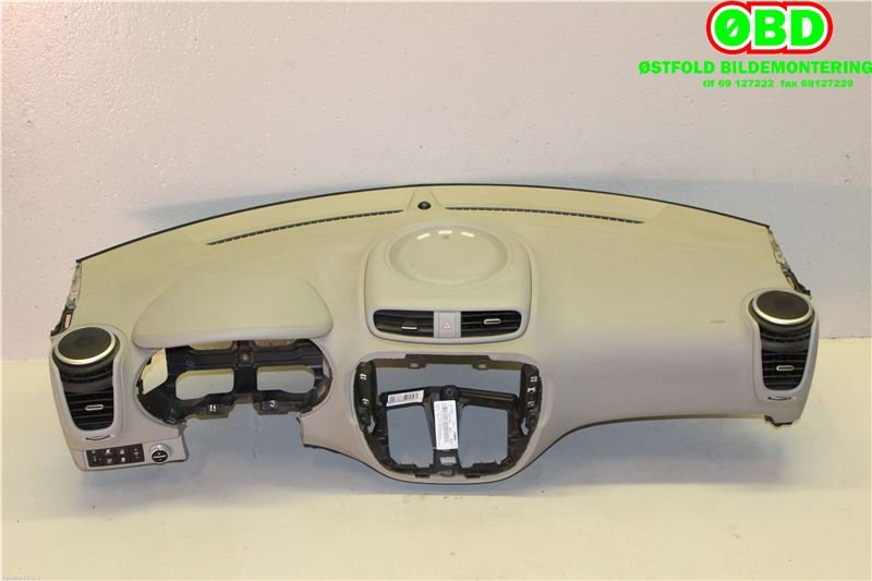 Dashbord til Kia Soul 2014-2019 (Type II) (KIA|84710E 4000BF6|)