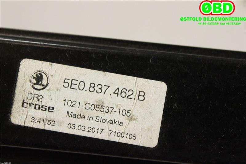 Ruteheis til Škoda Octavia 2017-2020 (Type III, Fase 2) (SKODA|5E0 837 462 B||5E0837462B)