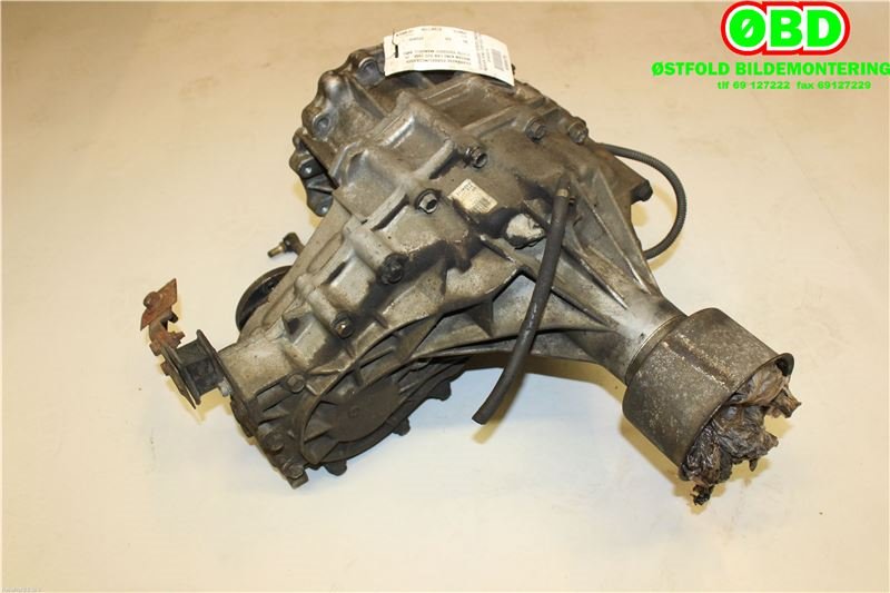 Girkasse 4WD fordelingskasse til Nissan King Cab 2002-2011 (Fase 2) (D22/NP300) (D22/NP300) (NISSAN|3310241G02|)