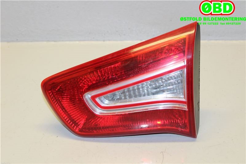 Baklykt høyre indre til Kia Sportage 2010-2016 (Type III) (KIA|924063W010|)