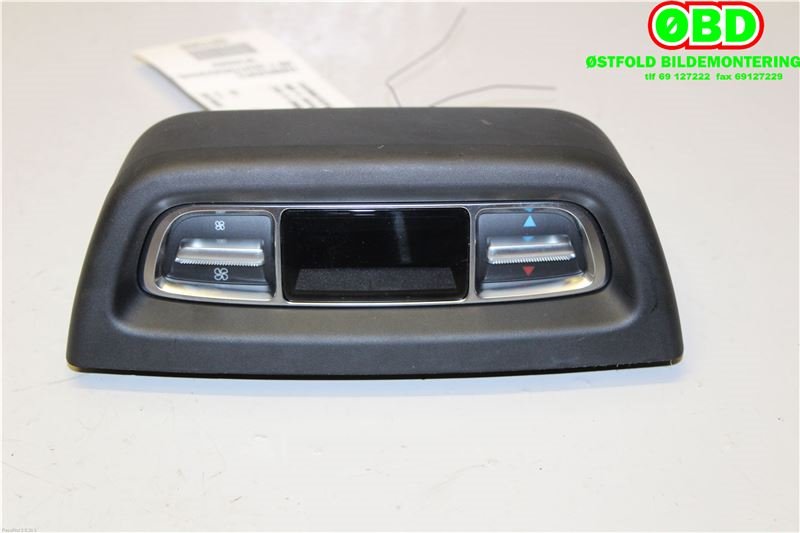 Varmeapparat betjening til Mercedes Vito 2014-->> (W447) (W447) (MERCEDES|A 205 905 93 13|A 205 905 97 16|2059059313)
