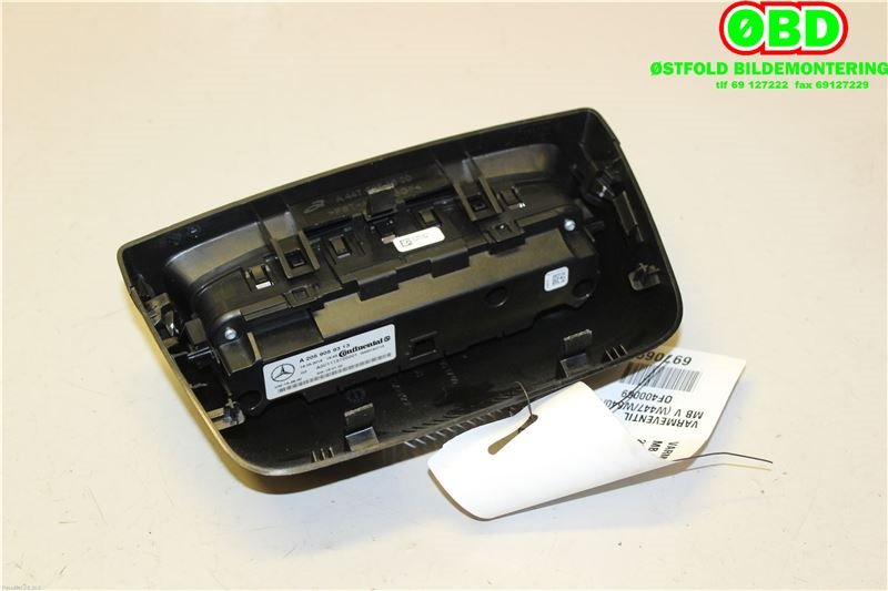 Varmeapparat betjening til Mercedes Vito 2014-->> (W447) (W447) (MERCEDES|A 205 905 93 13|A 205 905 97 16|2059059313)