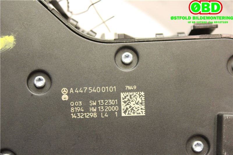 Bryter diverse til Mercedes Vito 2014-->> (W447) (W447) (MERCEDES|A 447 540 01 01|A 447 540 95 82|4475400101)
