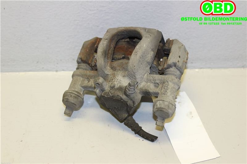 Bremsecaliper venstre bak til Mercedes Vito 2014-->> (W447) (W447) (MERCEDES|A 447 420 04 83|A 447 420 82 00|)