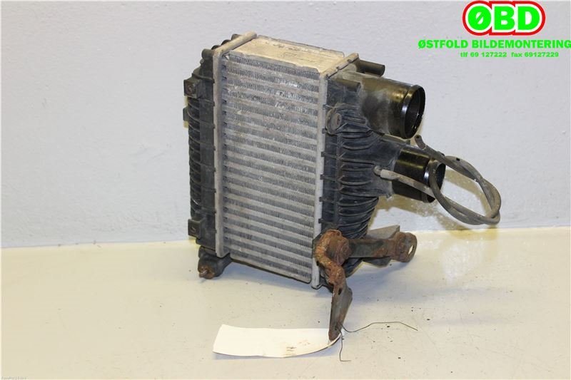 Intercooler til Toyota Avensis 2003-2008 (Type II) (TOYOTA|179400G010|)