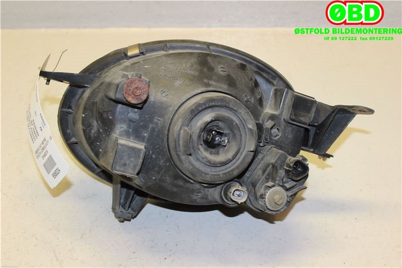 Frontlykt høyre halogen til Toyota Corolla 1997-2000 (Fase 1)  (TOYOTA|811101E370|)