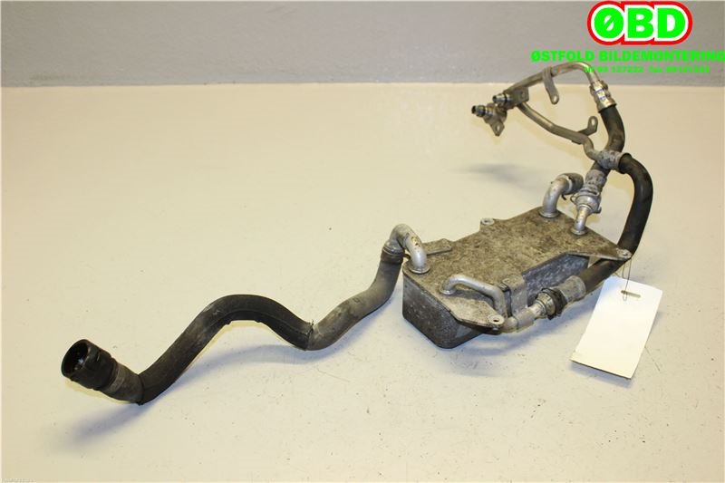 Oljekjøler til Audi A8 2010-2013 (Type III, Fase 1) (AUDI|4H0 317 021 H|4H0 317 021 R|4H0317021H)
