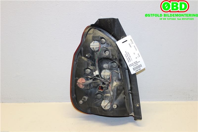 Baklykt høyre til Hyundai Terracan 2002-2007  (HYUNDAI|92402H1020|)