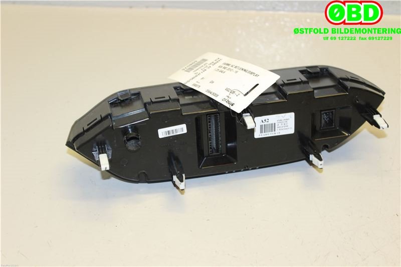 Varmeapparat betjening til Kia Rio 2011-2017 Type III  (KIA|972501W520|)