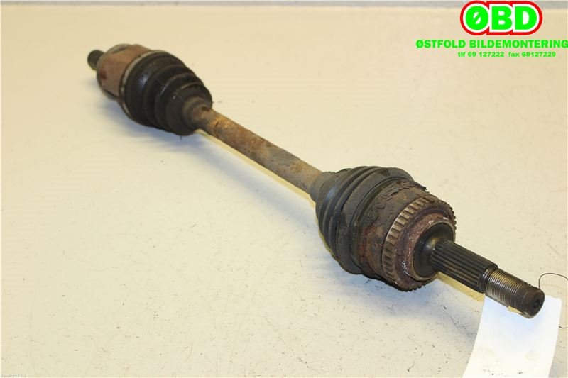 Drivaksel venstre foran til Nissan Almera 2000-2003 (Fase 1) (N16) (N16) (NISSAN|39101BM510|)