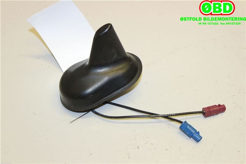 Antenne navigasjon til Mercedes E-Klasse 2016-2023 (W213) (W213) (MERCEDES|)