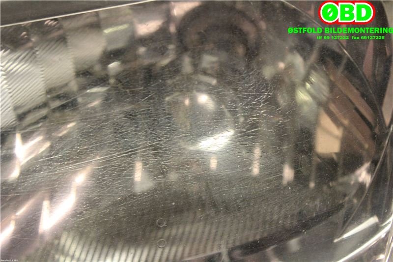 Frontlykt venstre halogen til Nissan Navara 2005-2010 (Fase 1) (D40) (D40) (NISSAN|26060EB40A|26060EB30C|)