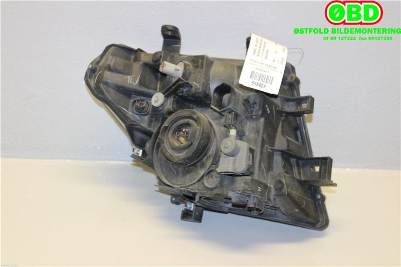 Frontlykt venstre halogen til Nissan Navara 2005-2010 (Fase 1) (D40) (D40) (NISSAN|26060EB40A|26060EB30C|)
