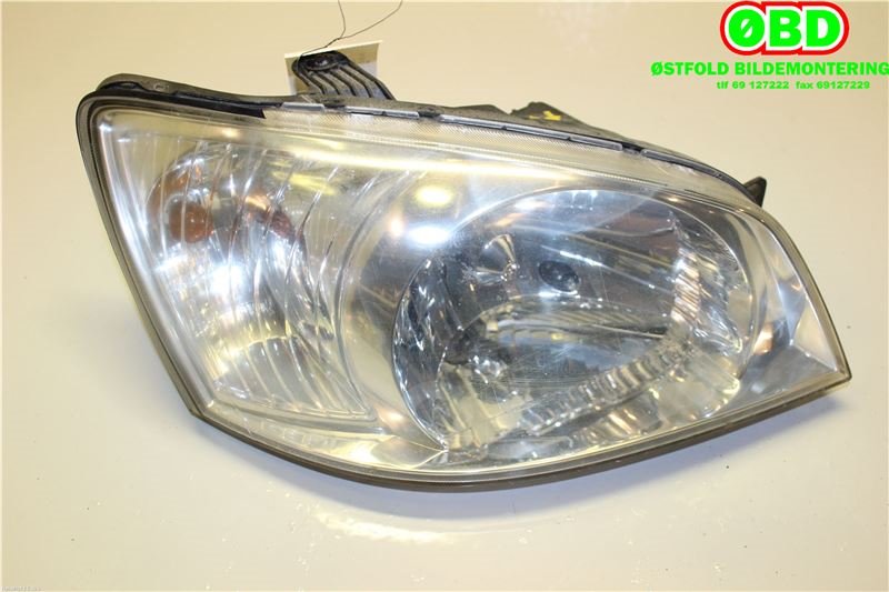 Frontlykt høyre halogen til Hyundai Getz 2002-2009 (HYUNDAI|921201C010|)