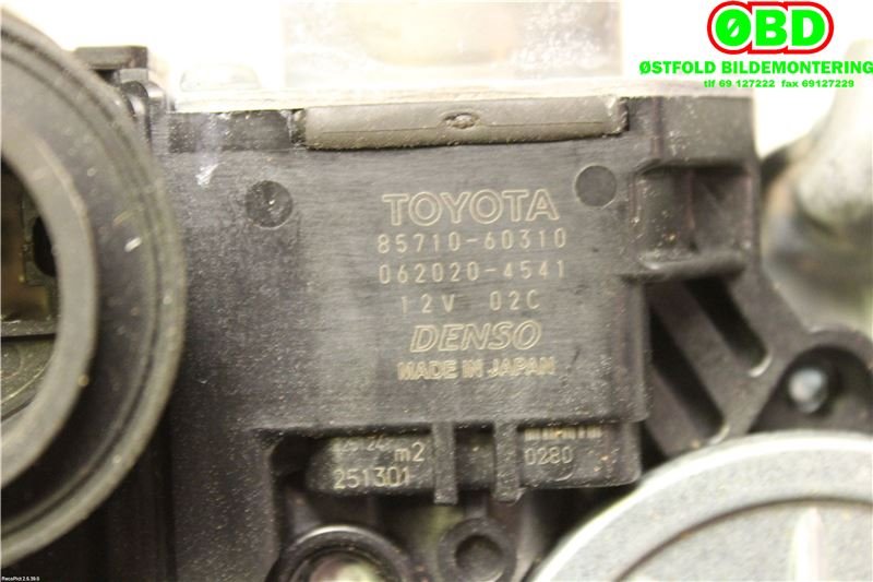 Ruteheis høyre foran til Toyota Land Cruiser 150 2010-2013 (Fase 1)  (|8571060310)