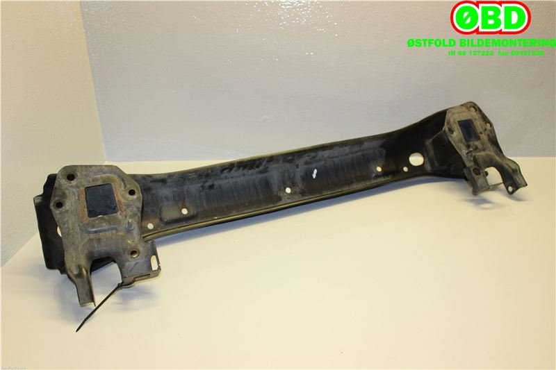 Støtfangerforsterkning foran til VW Transporter / Caravelle 2003-2009 (Fase 1) (T5) (T5) (7H0 807 109 B|)