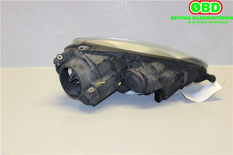 Frontlykt venstre halogen til VW Golf V, Combi 2003-2008  (VOLKSWAGEN|1K6 941 005 C|1K6 941 029 C|1K6941005M)
