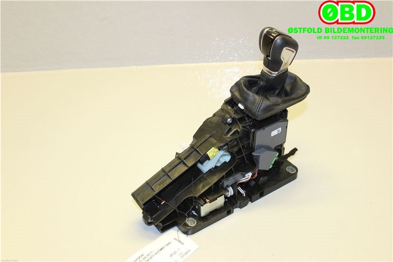Girstang/girvelger automat til Volvo V90 / V90 CC / S90 2016-->>  (VOLVO|31437771||31437769)
