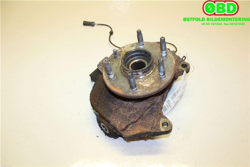 Hjulspindel venstre foran til Chevrolet Tahoe 2001-2005 (Type II) (GM TTAHOE|19257048|)
