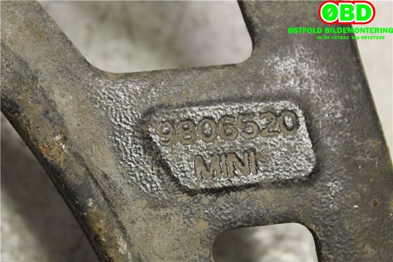 Bærebru høyre foran nedre til Mini Countryman 2010-2016 (R60) (R60) (MINI|31 12 9 806 520|)