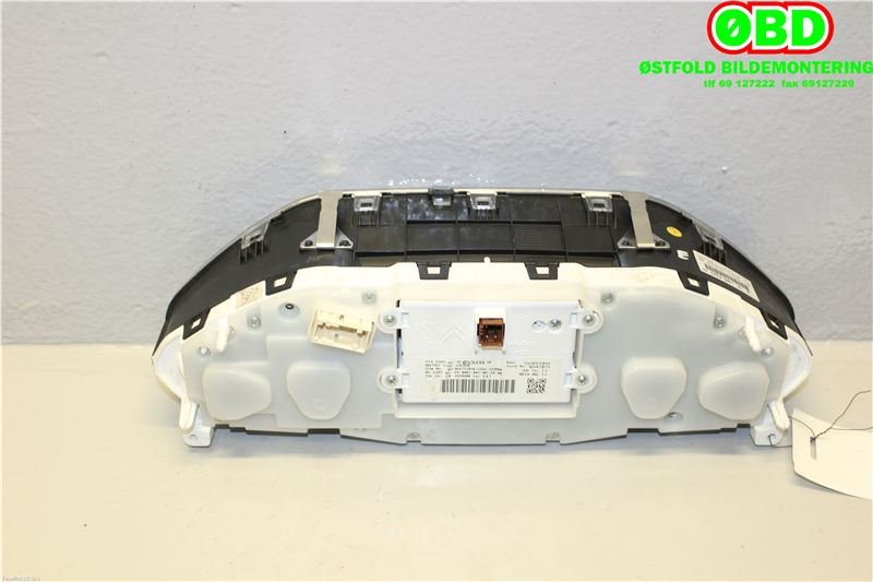 Instrumentpanel til Peugeot 2008 2013-2019 (Type I)  (PEUGEOT|9801903780|9822633380|9805341480)
