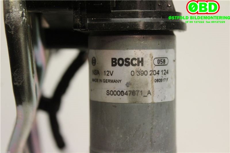 Baklukeåpner motor til Mercedes E-Klasse 2016-2023 (W213) (W213) (MERCEDES|A 213 820 82 01|)