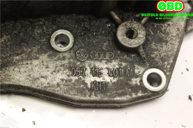 Diverse deler til Audi A8 2003-2010 (Type II) (AUDI|057115401AH||057115401AA)