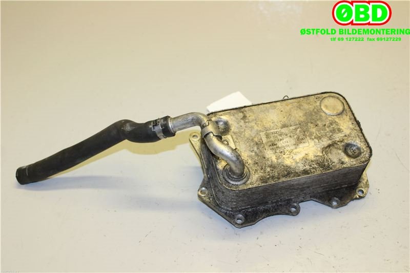 Oljekjøler til Audi A8 2003-2010 (Type II) (AUDI|057 117 021 M||057117021M)