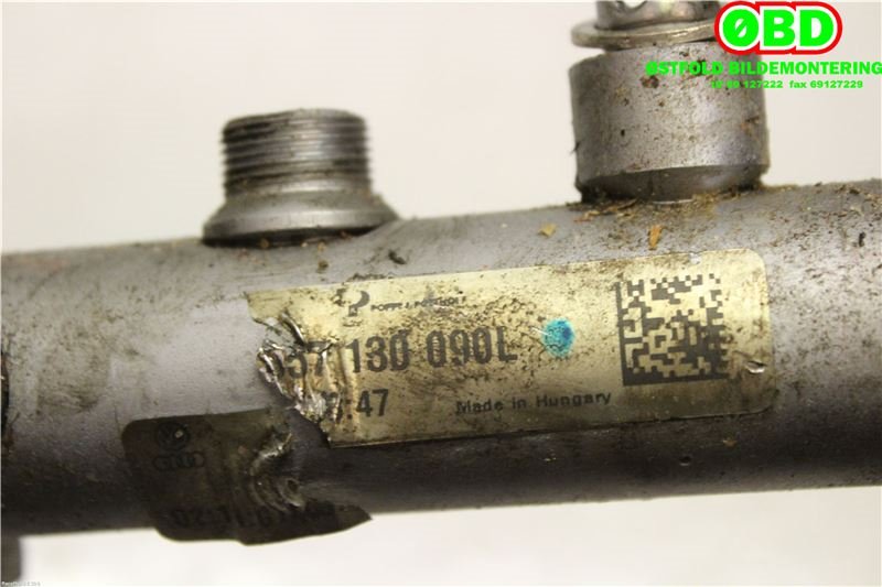 Dyseskinne (fuelrail) til Audi A8 2003-2010 (Type II) (AUDI|057 130 090 L||057130090L)