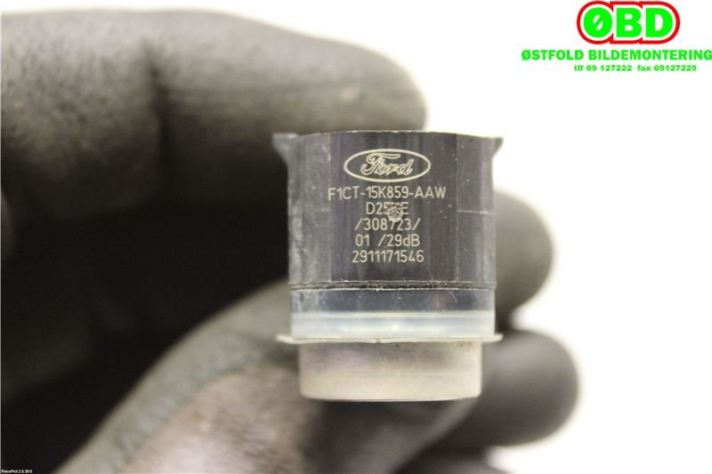 Parkeringssensor bak til Ford Kuga 2013-2019  (FORD|1899718||F1CT15K859AAW)