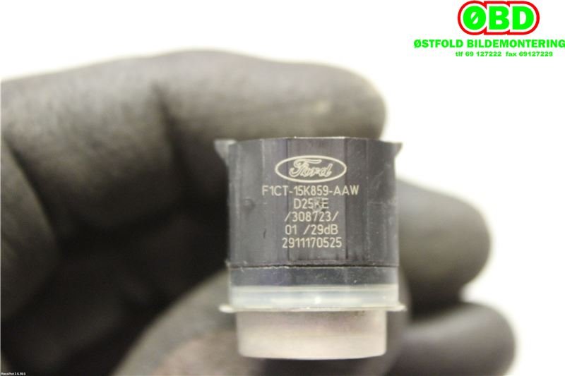 Parkeringssensor bak til Ford Kuga 2013-2019  (FORD|1899718||F1CT15K859AAW)