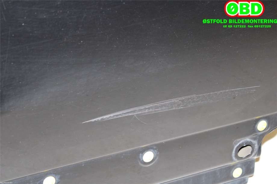 Dør høyre bak til Land Rover Range Rover Sport 2005-2013  (LAND-ROVER|BFA790080|)