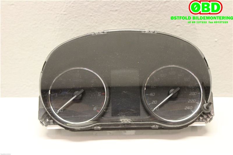 Instrumentpanel til Mitsubishi Outlander 2012-2015 (Type III, Fase 1) (MITSUBISHI|8100B897|)
