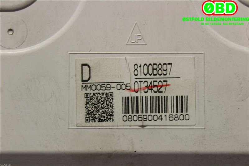 Instrumentpanel til Mitsubishi Outlander 2012-2015 (Type III, Fase 1) (MITSUBISHI|8100B897|)