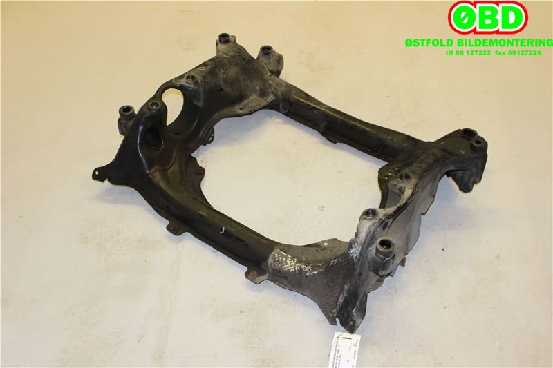 Travers foran hoved til Mercedes GLK 2008-2015 (X204) (X204) (MERCEDES|A 204 628 04 57|)