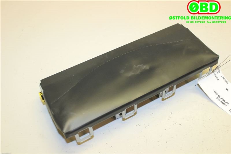 Airbag kne til VW Golf VII 2012-2017 (Fase 1)  (VOLKSWAGEN|5G1 880 841 C|5G1 880 841 H|5G1880841A)