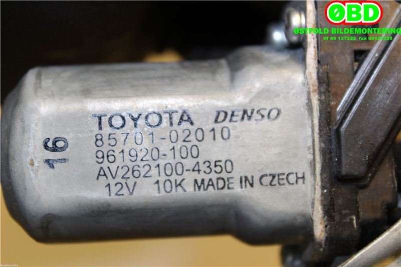 Ruteheis høyre foran til Toyota Avensis 2009-2015 (Type III, Fase 1)  (TOYOTA|6981005070|)