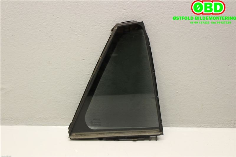 Diverse deler til Toyota Avensis 2009-2015 (Type III, Fase 1) (TOYOTA|6812305110|)