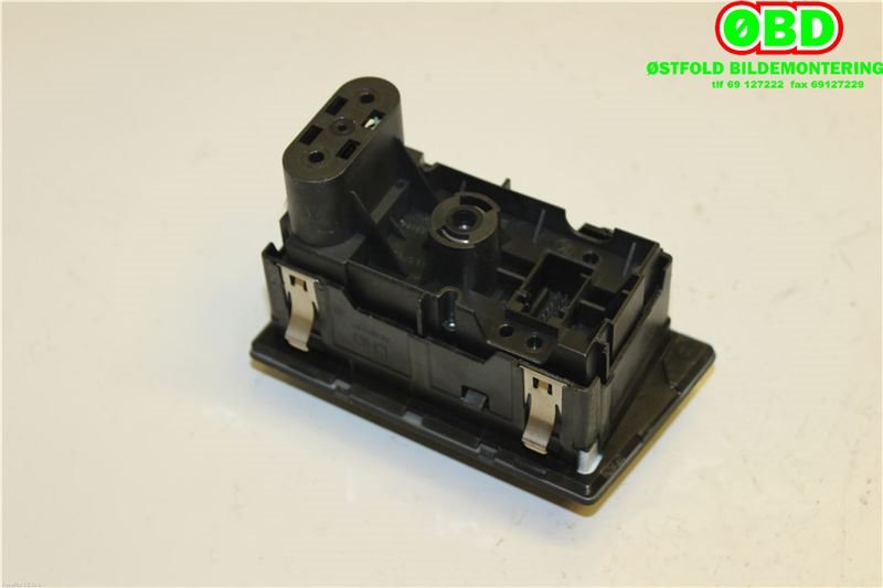 Bryter lys til Opel Zafira B 2005-2011  (OPEL|93185581|6240337|)