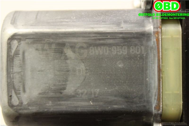 Ruteheis venstre foran til Audi A4, Allroad 2016-->> (Type II) (B9) (B9) (AUDI|8W0959801|)