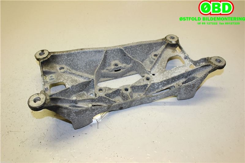 Diverse deler til Audi A4, Allroad 2016-->> (Type II) (B9) (B9) (AUDI|8W0399262AE|8W0399262AP)